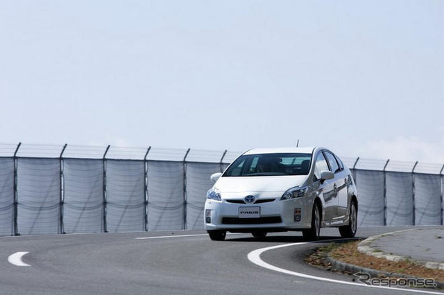 出た57km/リットル! 新型 プリウス のエコラン燃費(森口将之)