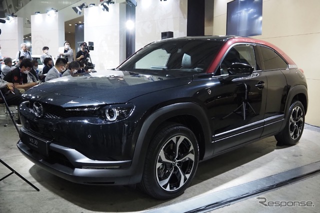 マツダMX^30 e-SKTACTIV R-EV（オートモビルカウンシル2023）