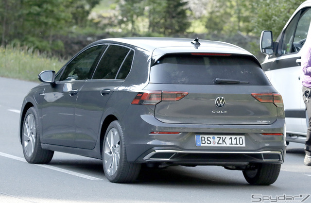 VW ゴルフ 改良新型プロトタイプ スクープ写真