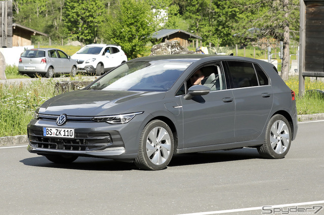 VW ゴルフ 改良新型プロトタイプ スクープ写真