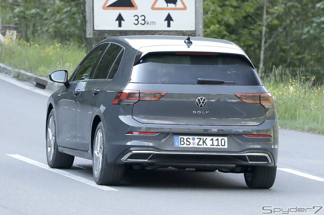 VW ゴルフ 改良新型プロトタイプ スクープ写真