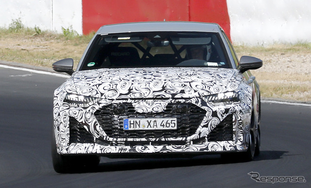 アウディ RS6 アバント改良新型プロトタイプ(スクープ写真)
