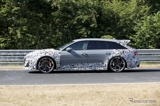 アウディ RS6 アバント改良新型プロトタイプ(スクープ写真)