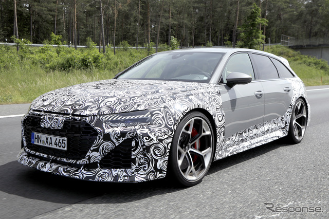 アウディ RS6 アバント改良新型プロトタイプ(スクープ写真)
