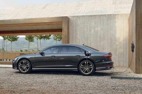 アウディ A8 60 TFSI e クワトロ