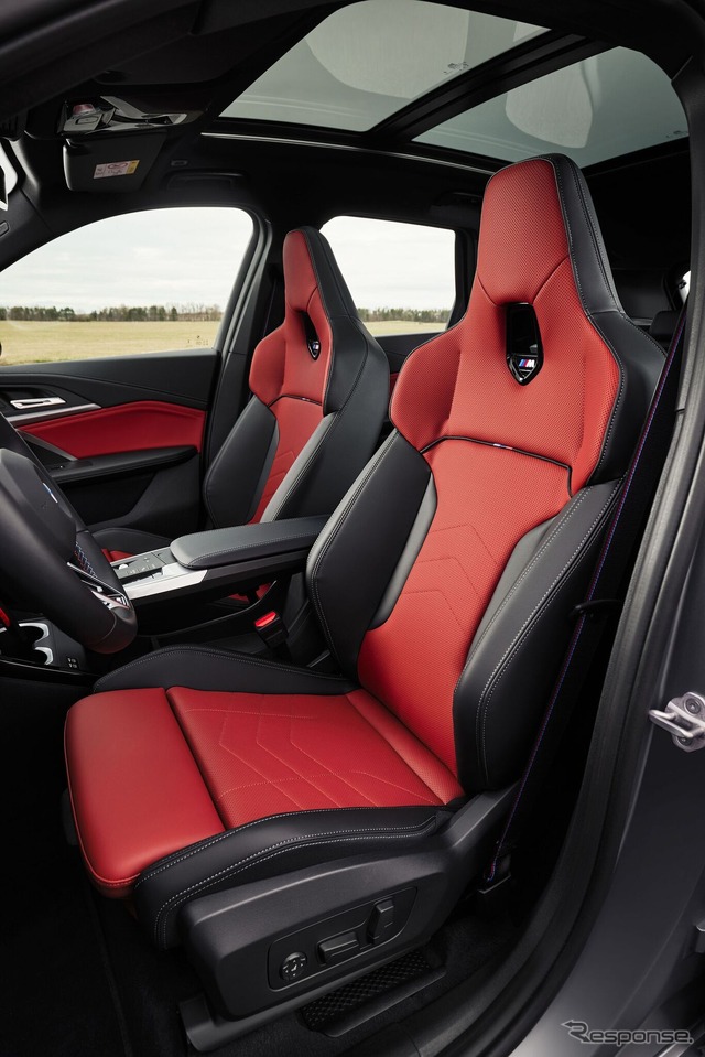 BMW X1 新型の「M35i xDrive」