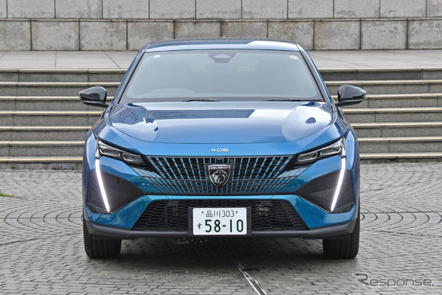 プジョー 408 GTハイブリッド(PHEV)