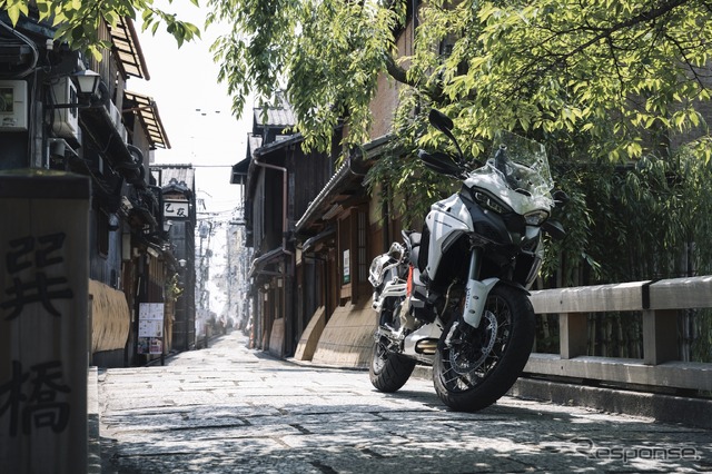 ドゥカティ ムルティストラーダV4S