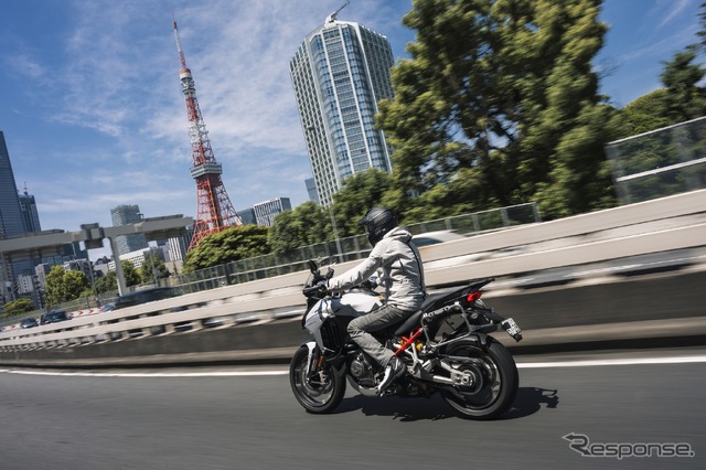 ドゥカティ ムルティストラーダV4S