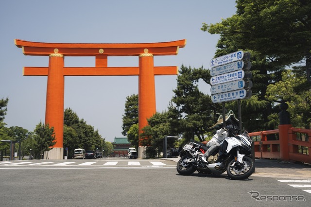 ドゥカティ ムルティストラーダV4S