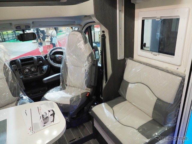 ローラーチーム「ZEFIRO 285TL」
