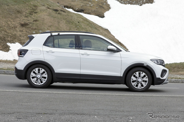 VW T-Cross 改良新型プロトタイプ(スクープ写真)
