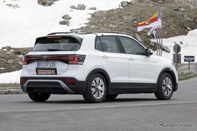 VW T-Cross 改良新型プロトタイプ(スクープ写真)