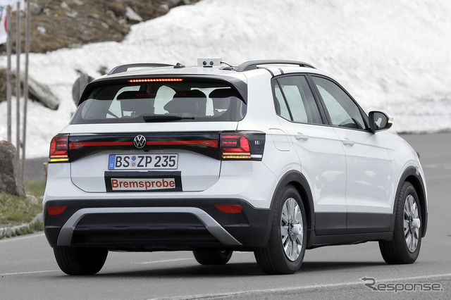 VW T-Cross 改良新型プロトタイプ(スクープ写真)