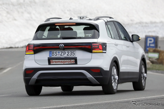 VW T-Cross 改良新型プロトタイプ(スクープ写真)