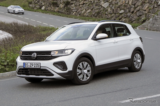VW T-Cross 改良新型プロトタイプ(スクープ写真)
