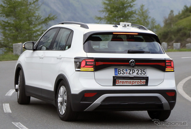 VW T-Cross 改良新型プロトタイプ(スクープ写真)