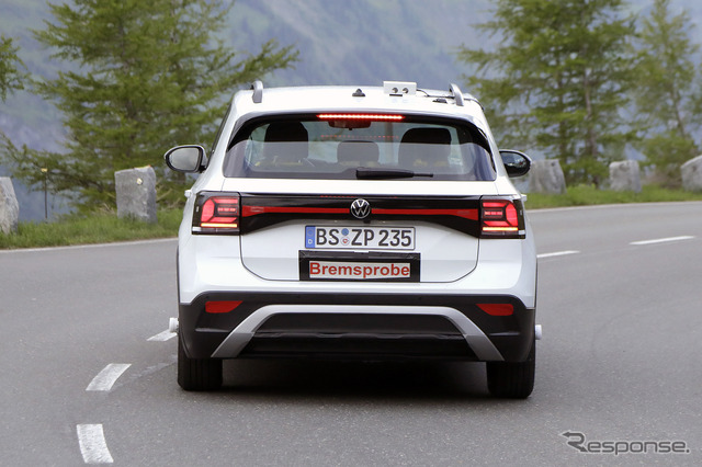 VW T-Cross 改良新型プロトタイプ(スクープ写真)