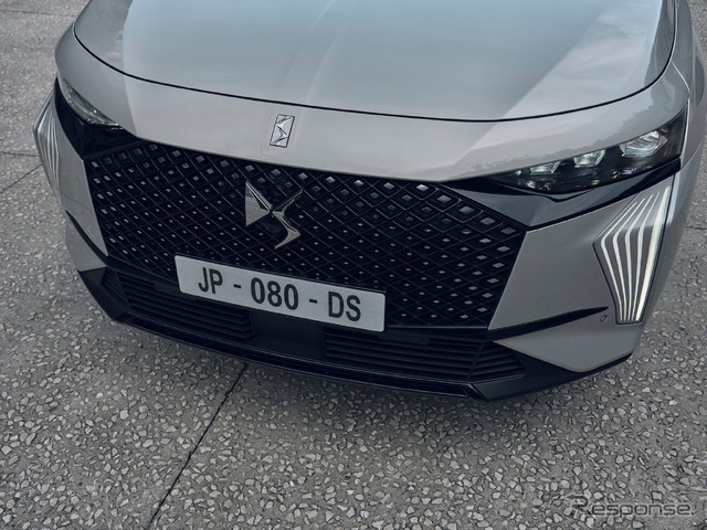 ファッション業界に着想、DS 4 とDS 7 に「コレクションモデル」