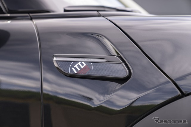 MINI 3ドアハッチバック JCW(ジョン・クーパー・ワークス)の「1to6 エディション」
