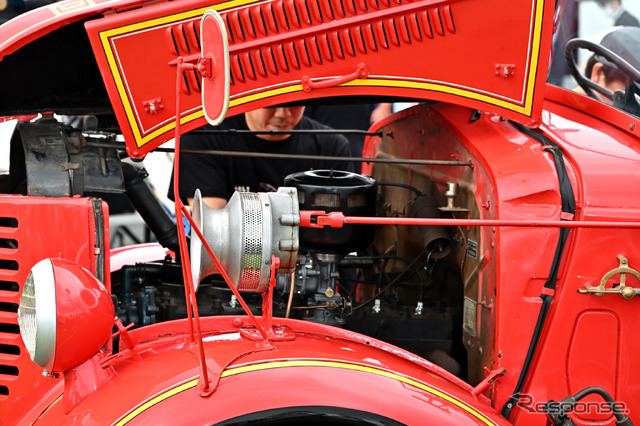 ニッサン180型消防ポンプ自動車(東京国際消防防災展2023)