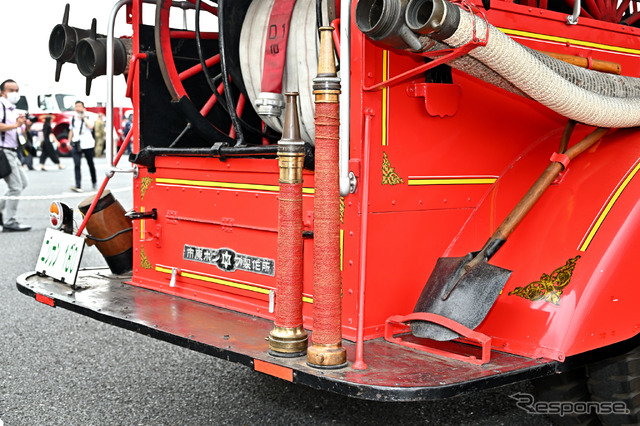 ニッサン180型消防ポンプ自動車(東京国際消防防災展2023)