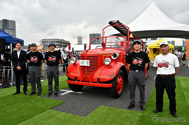ニッサン180型消防ポンプ自動車(東京国際消防防災展2023)