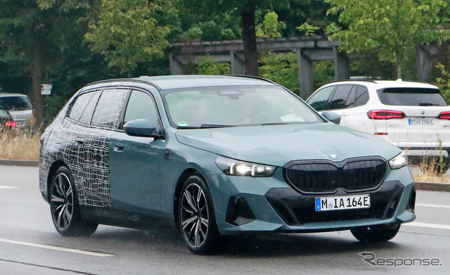 BMW i5ツーリング プロトタイプ(スクープ写真)