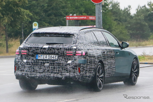 BMW i5ツーリング プロトタイプ(スクープ写真)