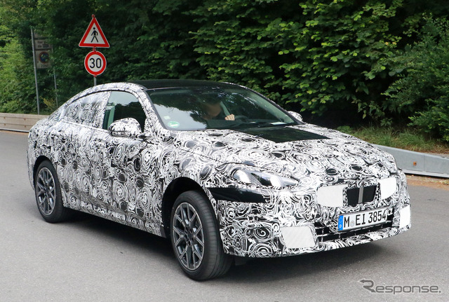 BMW 2シリーズ グランクーペ 次期型プロトタイプ(スクープ写真)
