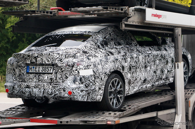 BMW 2シリーズ グランクーペ 次期型プロトタイプ(スクープ写真)