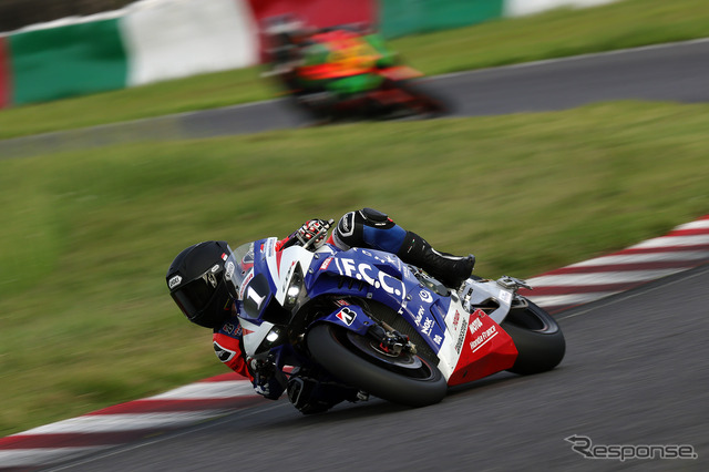 2日間総合3番手のF.C.C. TSR Honda France