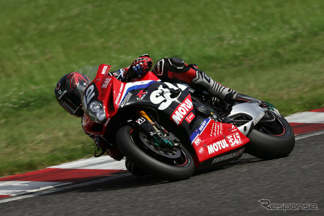 2日間総合7番手のYOSHIMURA SERT MOTUL