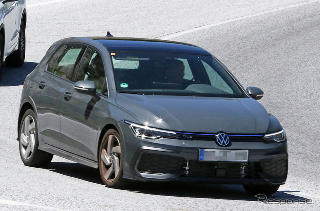 VW ゴルフ GTE 改良新型プロトタイプ(スクープ写真)