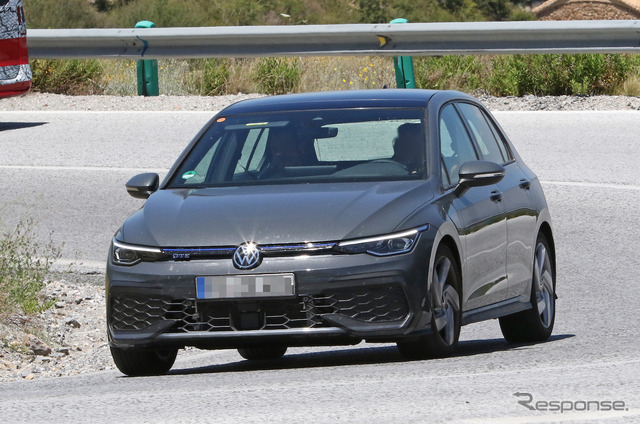 VW ゴルフ GTE 改良新型プロトタイプ(スクープ写真)