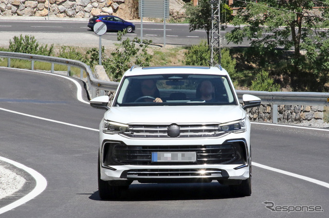 VW ティグアン PHEV 次期型プロトタイプ(スクープ写真)