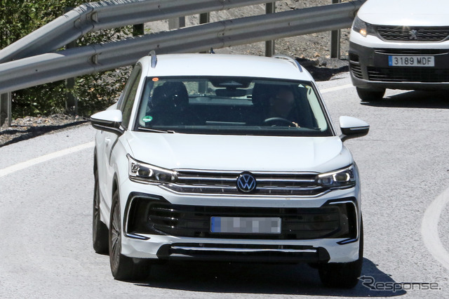 VW ティグアン PHEV 次期型プロトタイプ(スクープ写真)