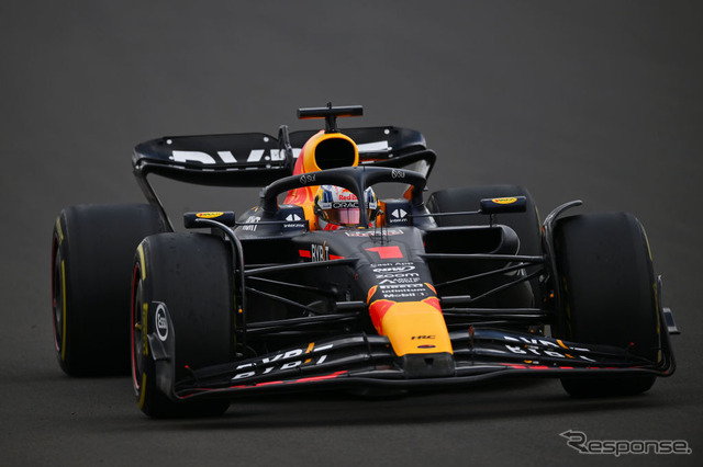 F1 イギリスGP】歴代最多タイ、レッドブル・ホンダが11連勝を F1 イギリスGP】歴代最多タイ、レッドブル・ホンダが11連勝を