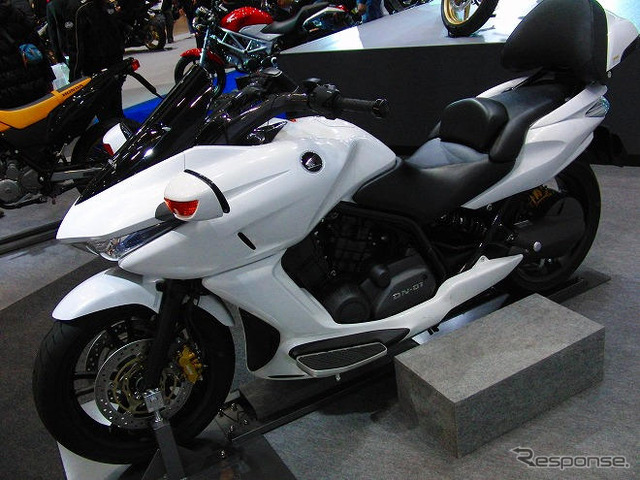 【東京モーターサイクルショー09】ホンダはバイクへのナビ搭載をアピール