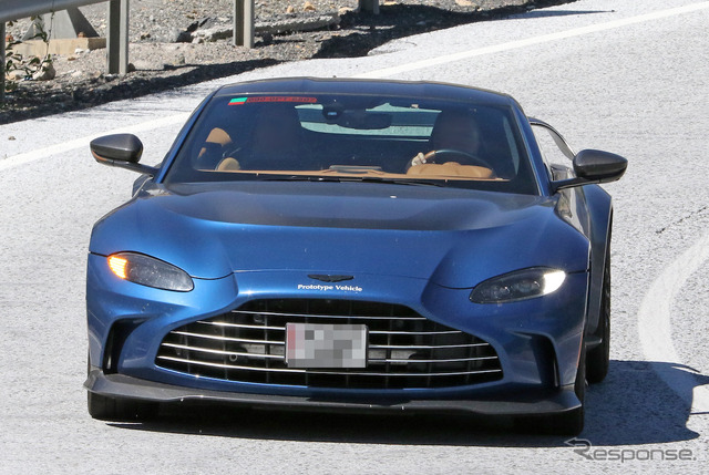 アストンマーティン V12 ヴァンテージ マニュアル仕様(スクープ写真)