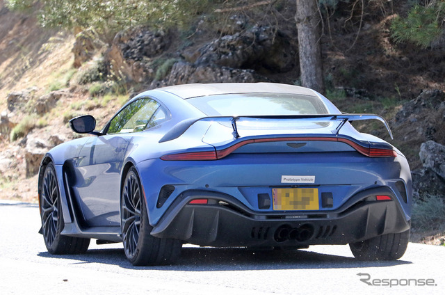 アストンマーティン V12 ヴァンテージ マニュアル仕様(スクープ写真)
