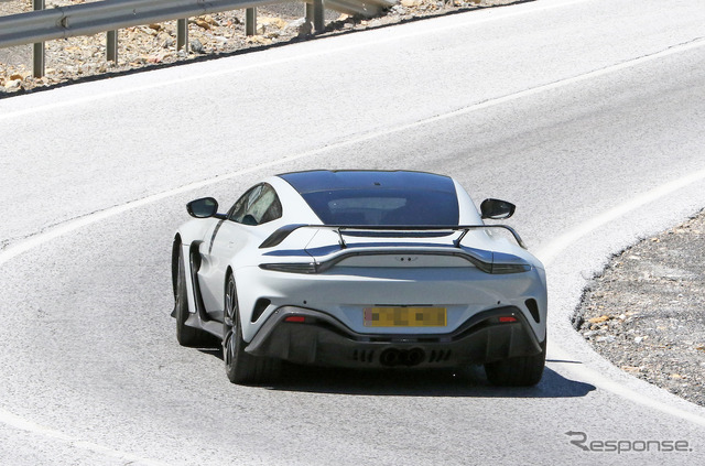 アストンマーティン V12 ヴァンテージ マニュアル仕様(スクープ写真)