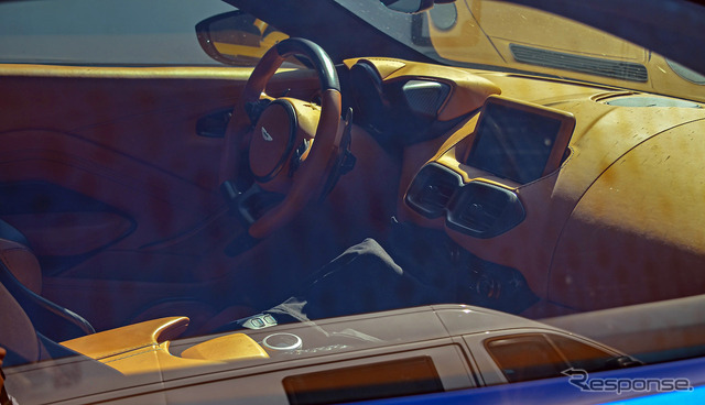 アストンマーティン V12 ヴァンテージ マニュアル仕様(スクープ写真)