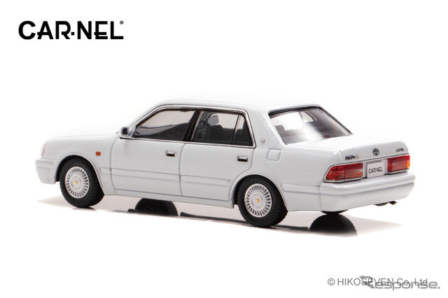 トヨタ クラウン ロイヤルサルーン G(JZS155)1999(1/43スケール)