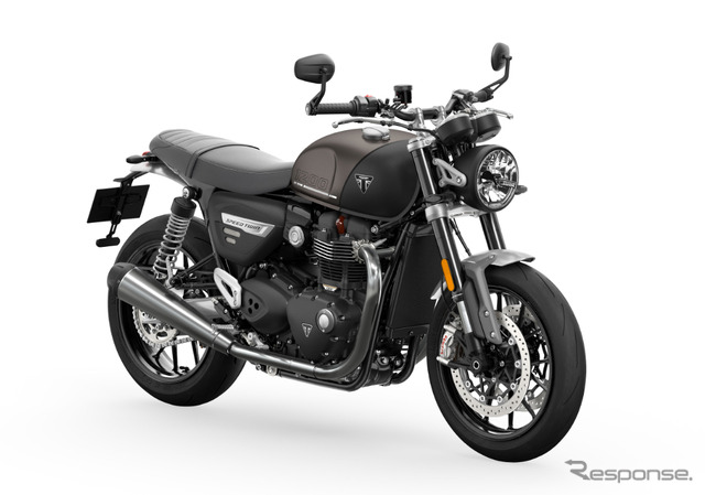 トライアンフ スピードツイン1200(マットアイアンストーン&マットストームグレー)