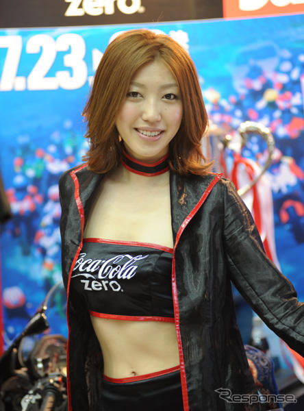 【東京モーターサイクルショー09】何はともあれイメージガール