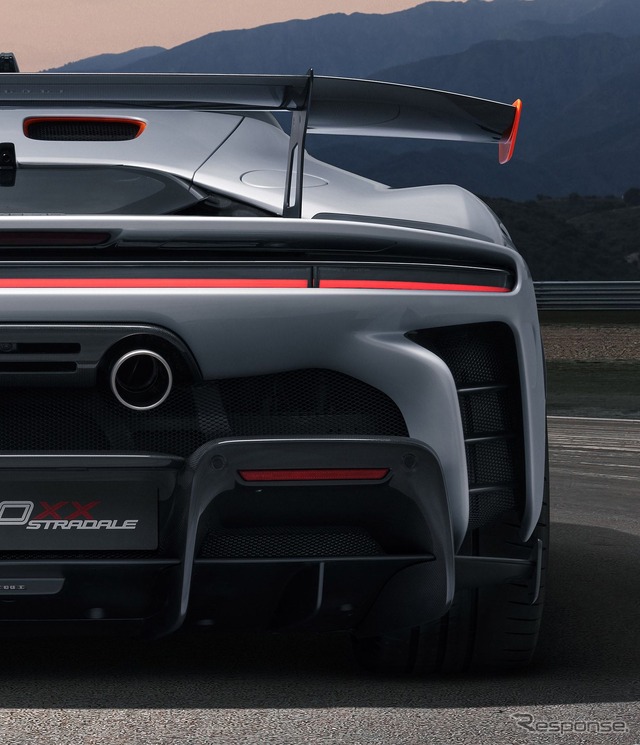 フェラーリ SF90 XX ストラダーレ