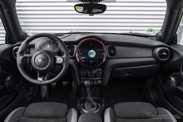 MINI 3ドアハッチバック JCW(ジョン・クーパー・ワークス)の「1to6 エディション」