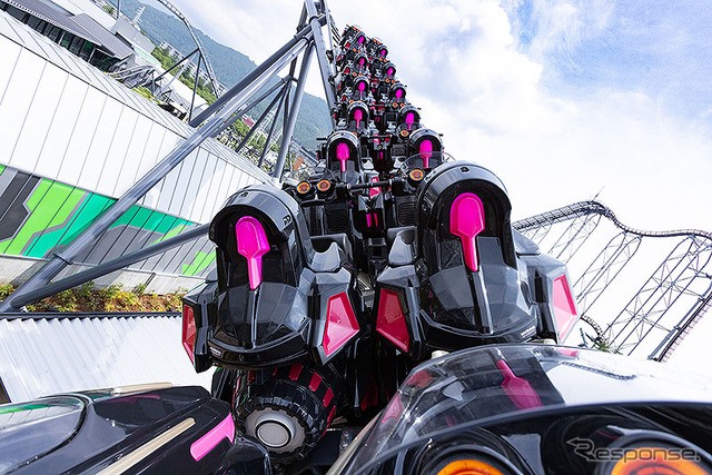 富士急ハイランド 「高飛車」以来12年ぶり新コースター&バイクライド型「ZOKKON」(ぞっこん)