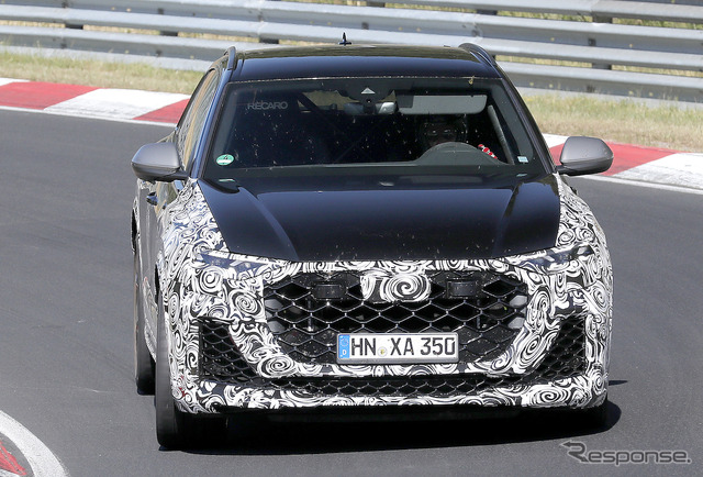 アウディ RS Q8 改良新型プロトタイプ(スクープ写真)